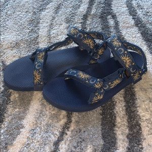 Tevas